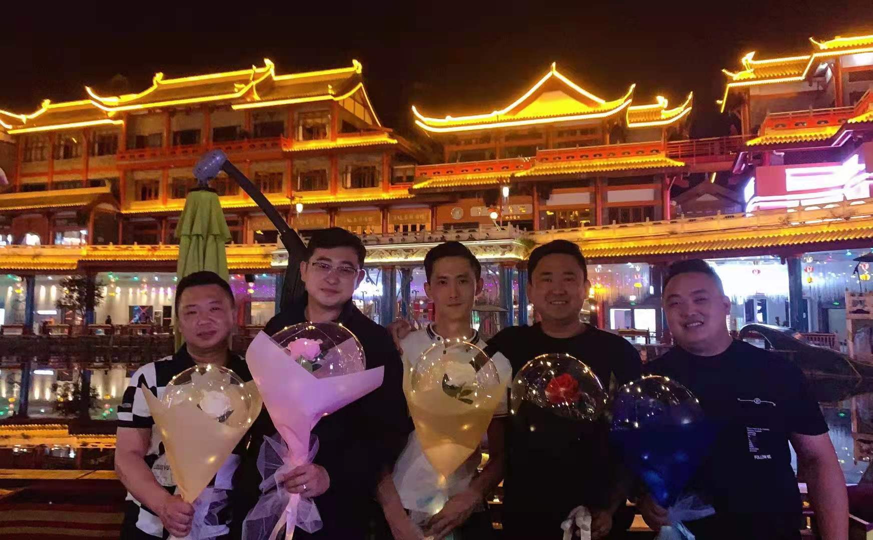 5月13日再聚眉山水街(图2) 5月13日再聚眉山水街(图2)