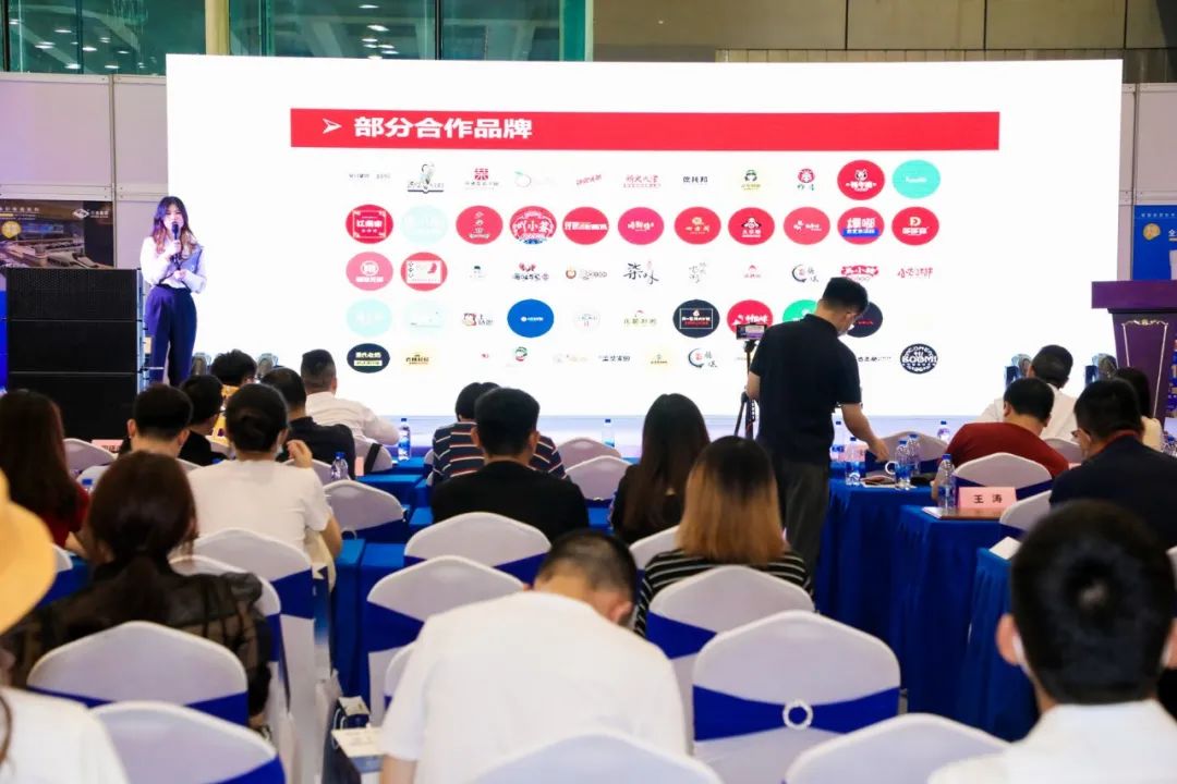 回顾 | 聚焦CRE中国餐博会,麻辣红包大放异彩(图7) 回顾 | 聚焦CRE中国餐博会,麻辣红包大放异彩(图7)